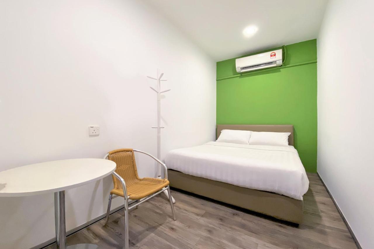 Spot On 90123 Rainbow Guest House George Town Zewnętrze zdjęcie