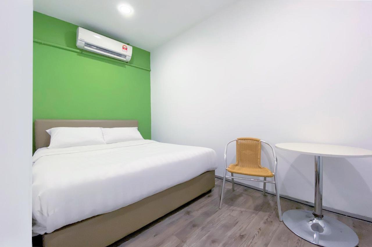Spot On 90123 Rainbow Guest House George Town Zewnętrze zdjęcie