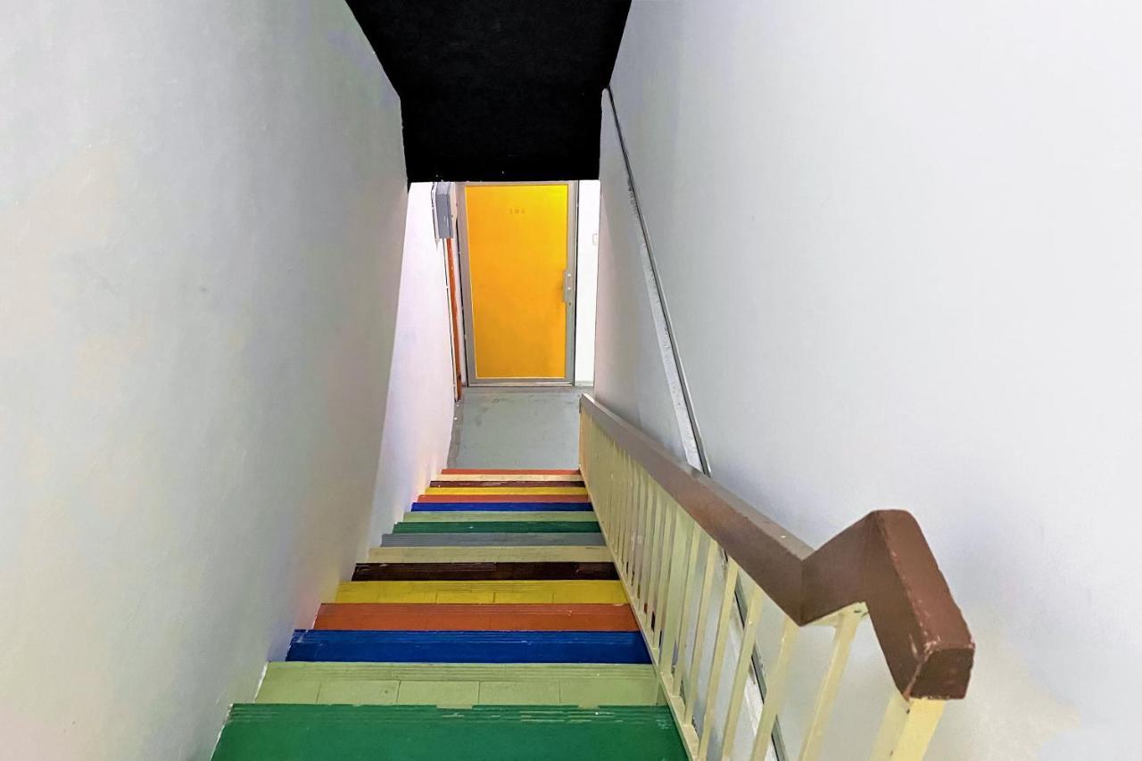 Spot On 90123 Rainbow Guest House George Town Zewnętrze zdjęcie